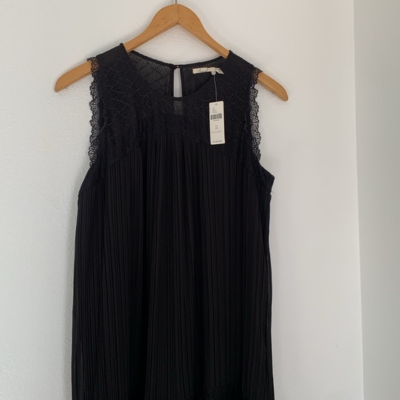 NWT ANTHROPOLOGIE Floreat Melia Black Crepe Lace Pleated Dress SZ 12 - Picture 5 of 9